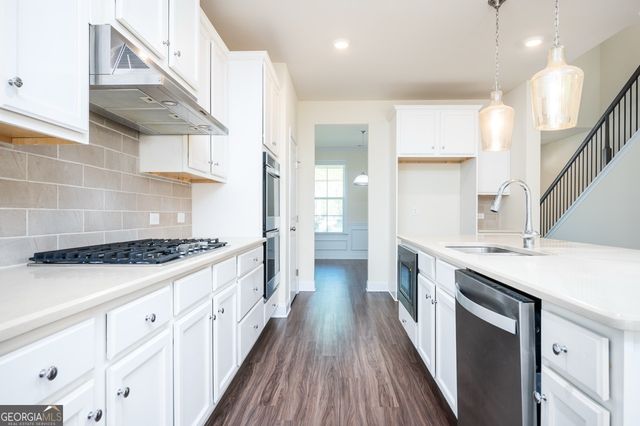 228 Gallant Fox Way, Acworth, GA 30102