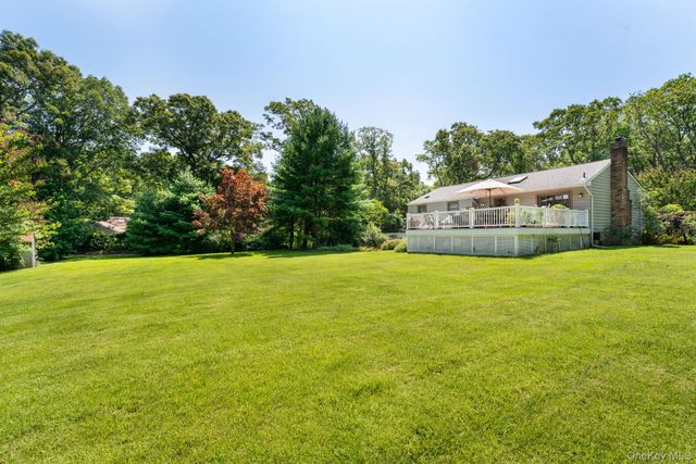 25 Brewster Avenue, Northport, NY 11768