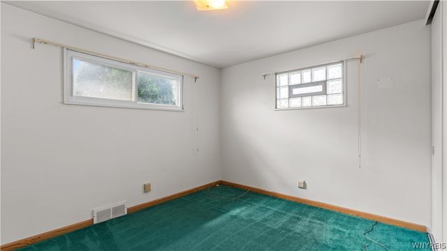 156 Two Mile Creek Road, Tonawanda, NY 14150