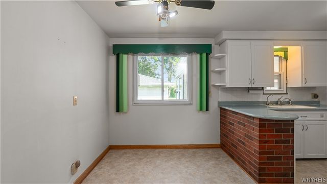 156 Two Mile Creek Road, Tonawanda, NY 14150