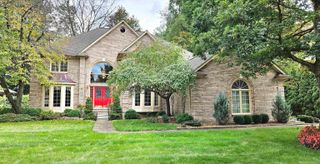 52380 Royal Forest Drive, Shelby Twp, MI 48315