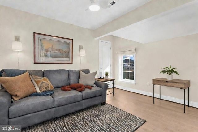 3738 BAY DR, Edgewater, MD 21037