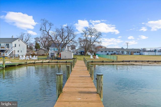 3738 BAY DR, Edgewater, MD 21037