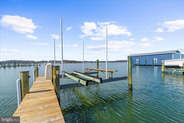 3738 BAY DR, Edgewater, MD 21037