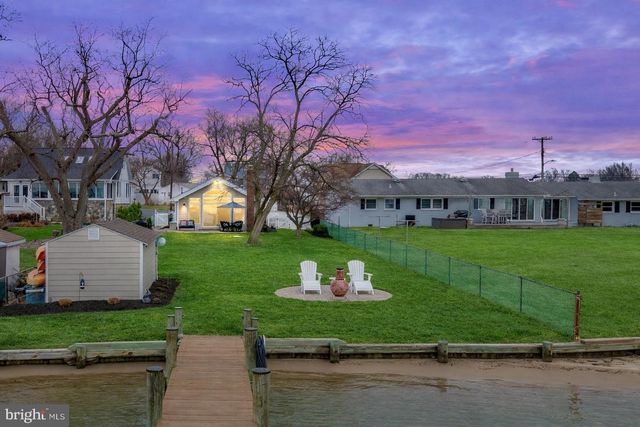 3738 BAY DR, Edgewater, MD 21037