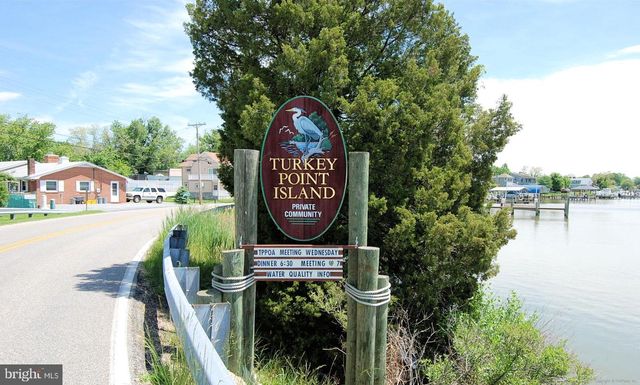 3738 BAY DR, Edgewater, MD 21037