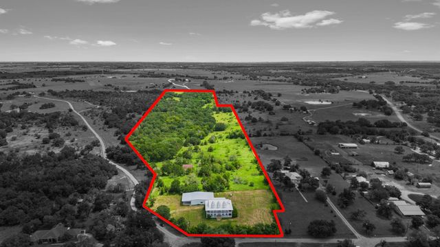 812 W Tobias Road, Ellinger, TX 78938