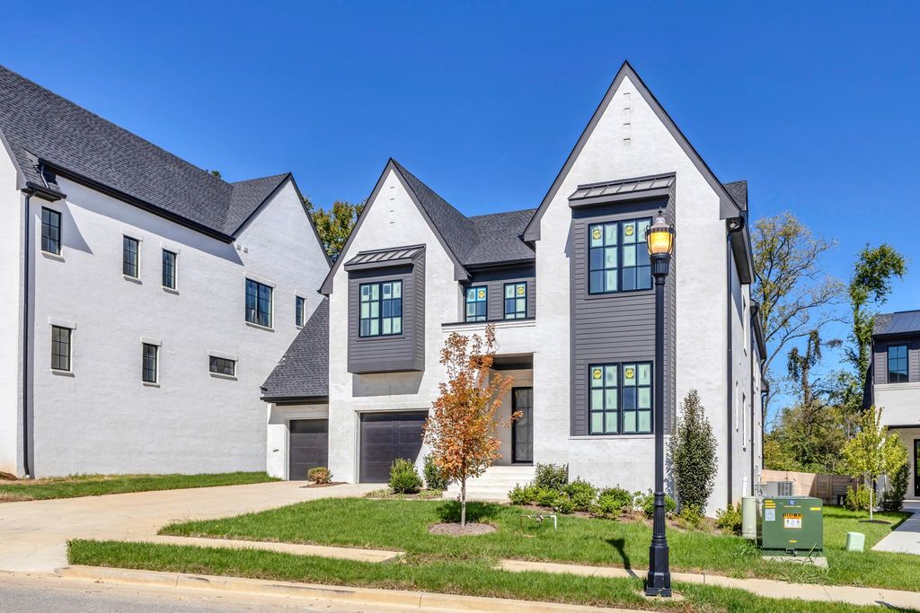 332 Kelly Glenn Ct, Brentwood, TN 37027