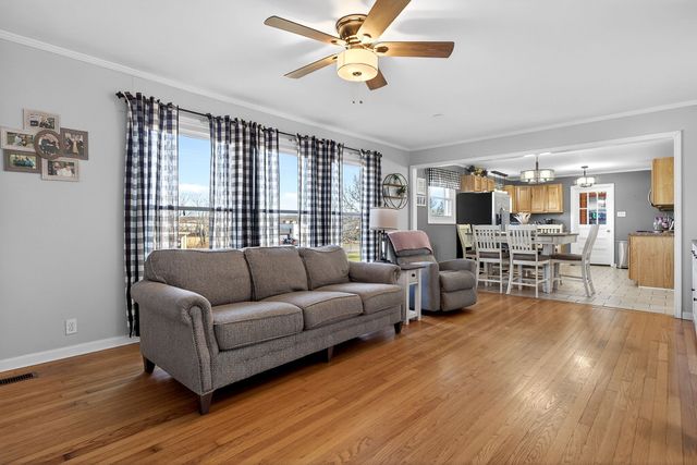 513 N Spring St, Sparta, TN 38583