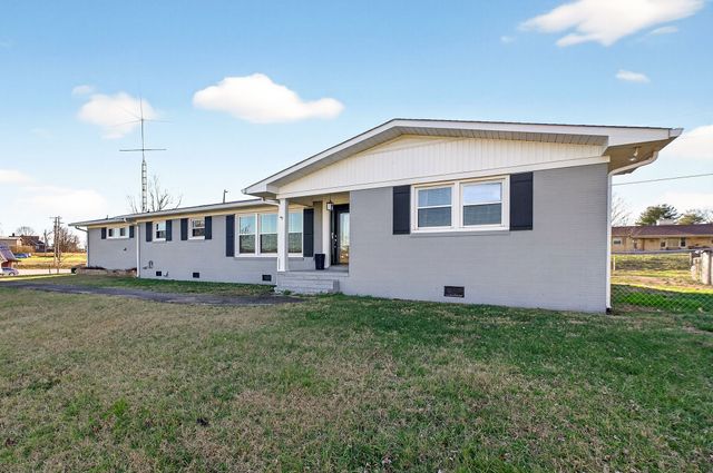 513 N Spring St, Sparta, TN 38583