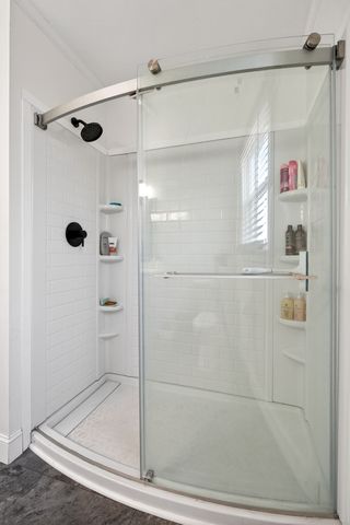 513 N Spring St, Sparta, TN 38583