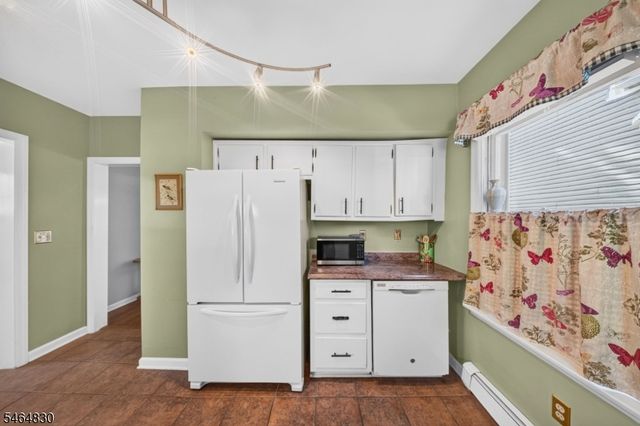 58 Somerset St, Somerville Boro, NJ 08876
