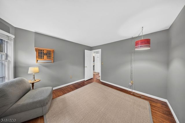 58 Somerset St, Somerville Boro, NJ 08876
