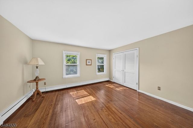 58 Somerset St, Somerville Boro, NJ 08876