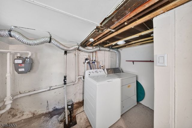 58 Somerset St, Somerville Boro, NJ 08876