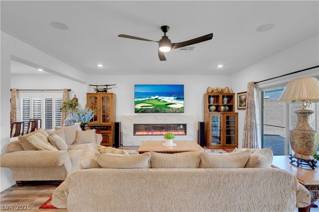 7260 Grace Estate Avenue, Las Vegas, NV 89113