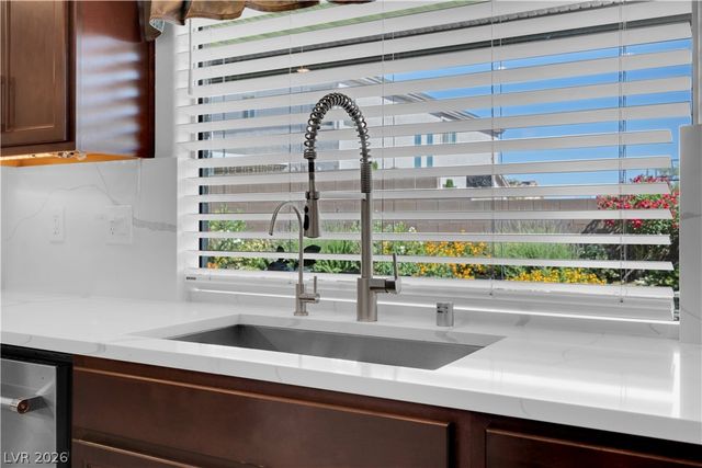 7260 Grace Estate Avenue, Las Vegas, NV 89113