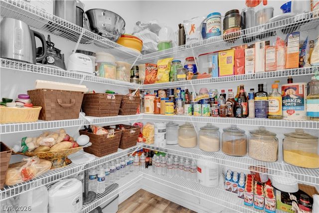 7260 Grace Estate Avenue, Las Vegas, NV 89113