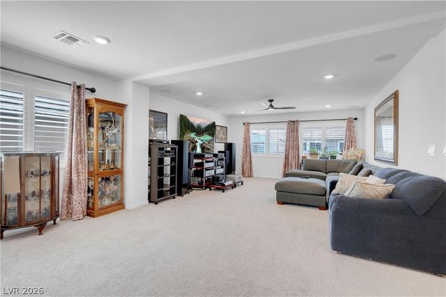 7260 Grace Estate Avenue, Las Vegas, NV 89113