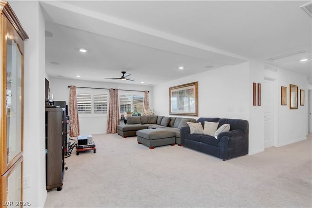 7260 Grace Estate Avenue, Las Vegas, NV 89113