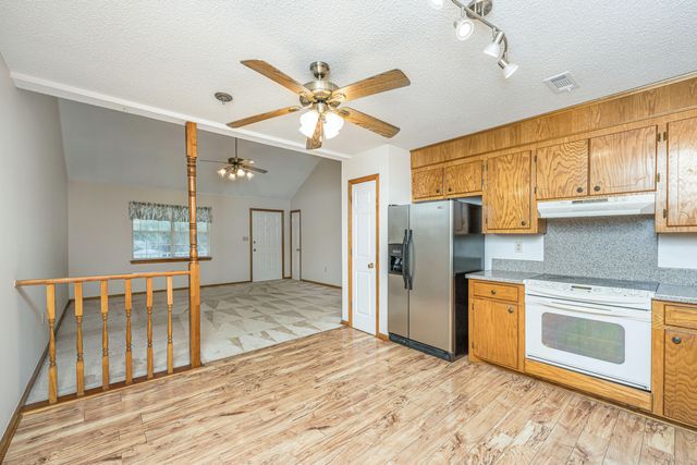 3337 Pinewood Drive, Ladson, SC 29456