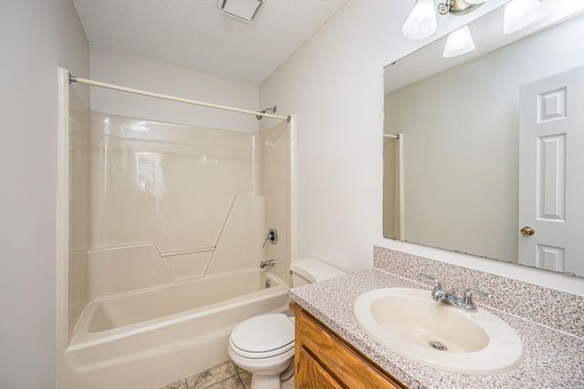3337 Pinewood Drive, Ladson, SC 29456