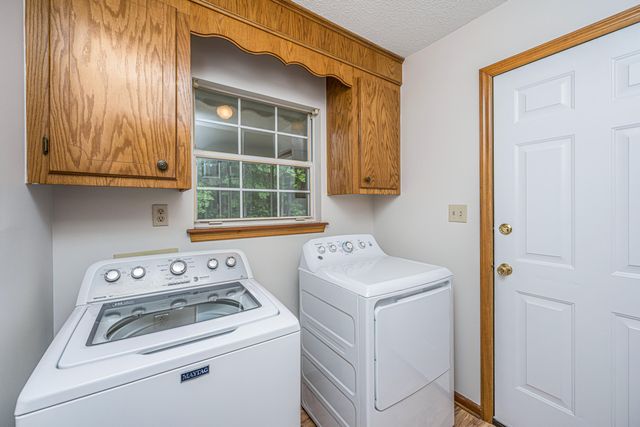 3337 Pinewood Drive, Ladson, SC 29456