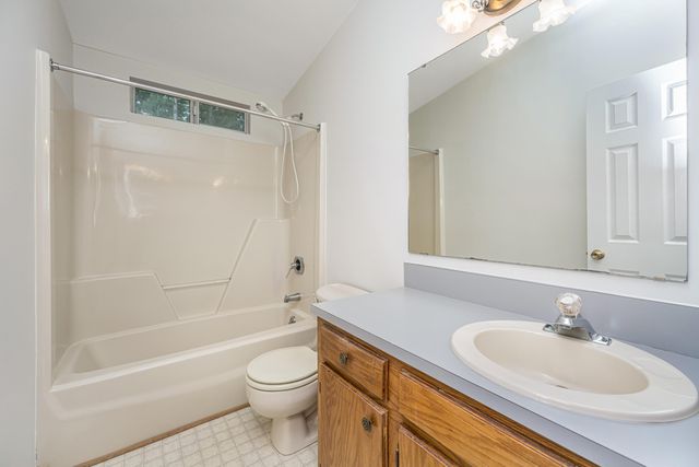 3337 Pinewood Drive, Ladson, SC 29456