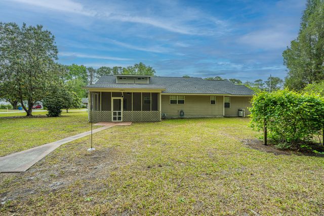 3337 Pinewood Drive, Ladson, SC 29456