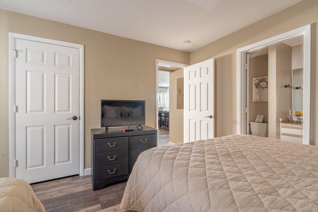 155 W Rockford Drive 1, Branson, MO 65616