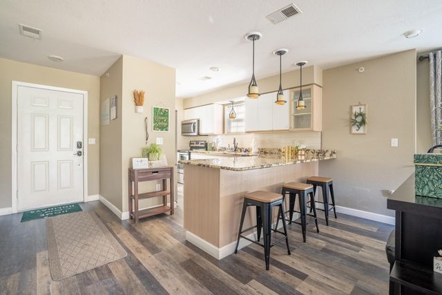 155 W Rockford Drive 1, Branson, MO 65616