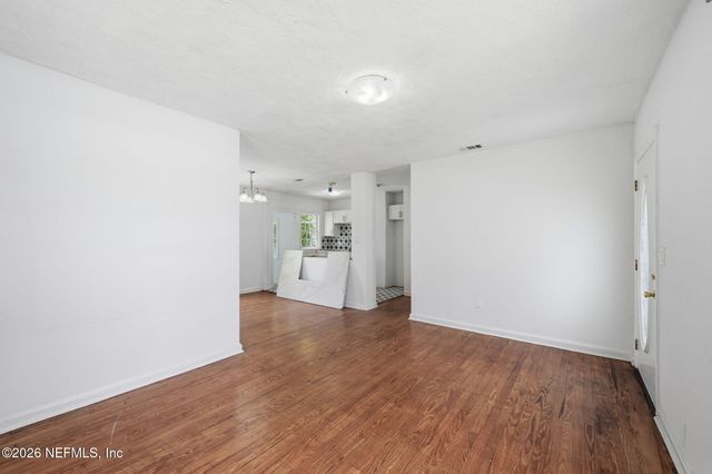 1097 MCDUFF Avenue S, Jacksonville, FL 32205