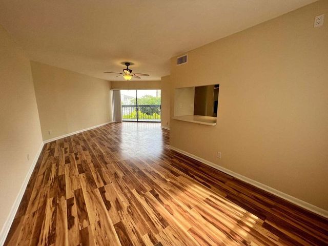 1900 N Congress Avenue 403, West Palm Beach, FL 33401