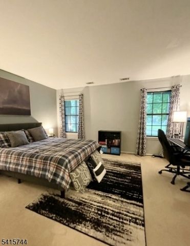 70 Wood Duck Ct, Allamuchy Twp., NJ 07840