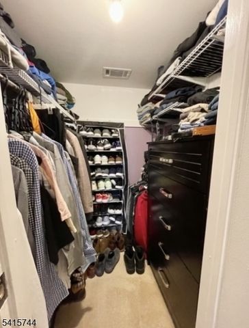 70 Wood Duck Ct, Allamuchy Twp., NJ 07840