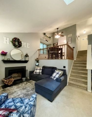 70 Wood Duck Ct, Allamuchy Twp., NJ 07840