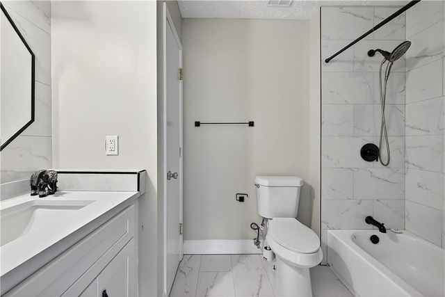 679 Anderson Walk, Marietta, GA 30062