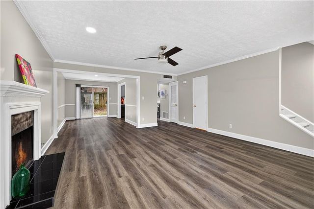 679 Anderson Walk, Marietta, GA 30062