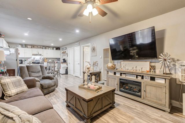 1515 36th Street, Lubbock, TX 79412