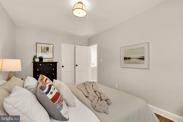 4727 8TH ST NE, Washington, DC 20017