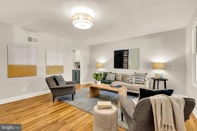 4727 8TH ST NE, Washington, DC 20017
