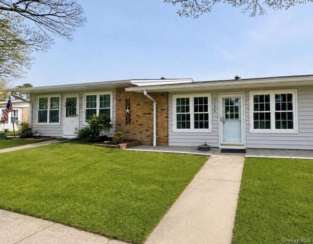 278 Berwick Court B, Ridge, NY 11961