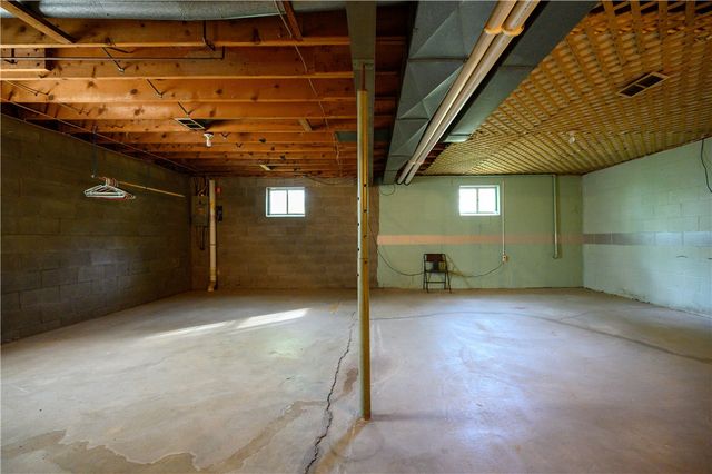 2494 Wigwam Rd, Hopewell Twp, PA 15001