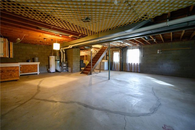 2494 Wigwam Rd, Hopewell Twp, PA 15001