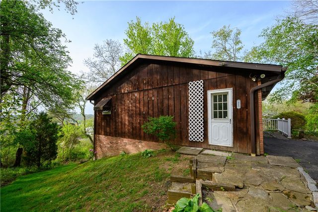 2494 Wigwam Rd, Hopewell Twp, PA 15001