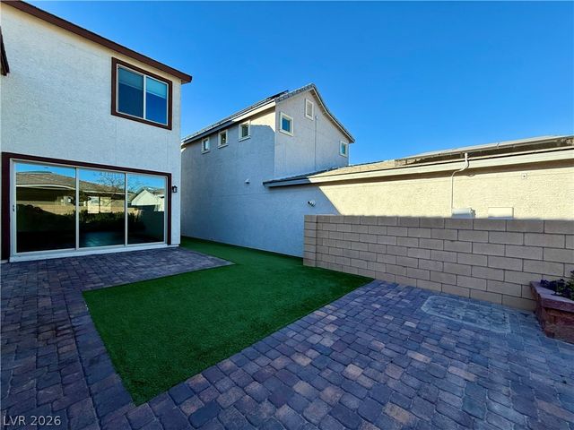 936 East Sunset Road, Henderson, NV 89011