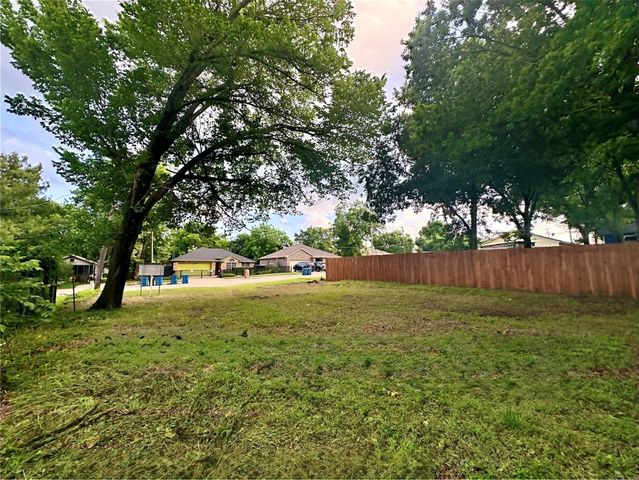 307 Emma Jane Street, Rockwall, TX 75087