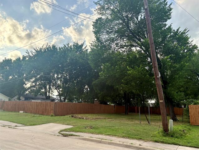 307 Emma Jane Street, Rockwall, TX 75087