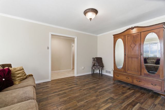 10015 Pensive Drive, Dallas, TX 75229