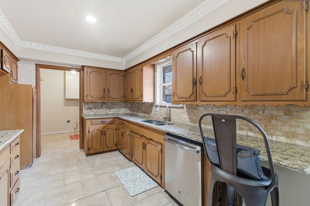 10015 Pensive Drive, Dallas, TX 75229